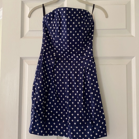 French Connection Dresses & Skirts - Women’s French Connection dress size 0